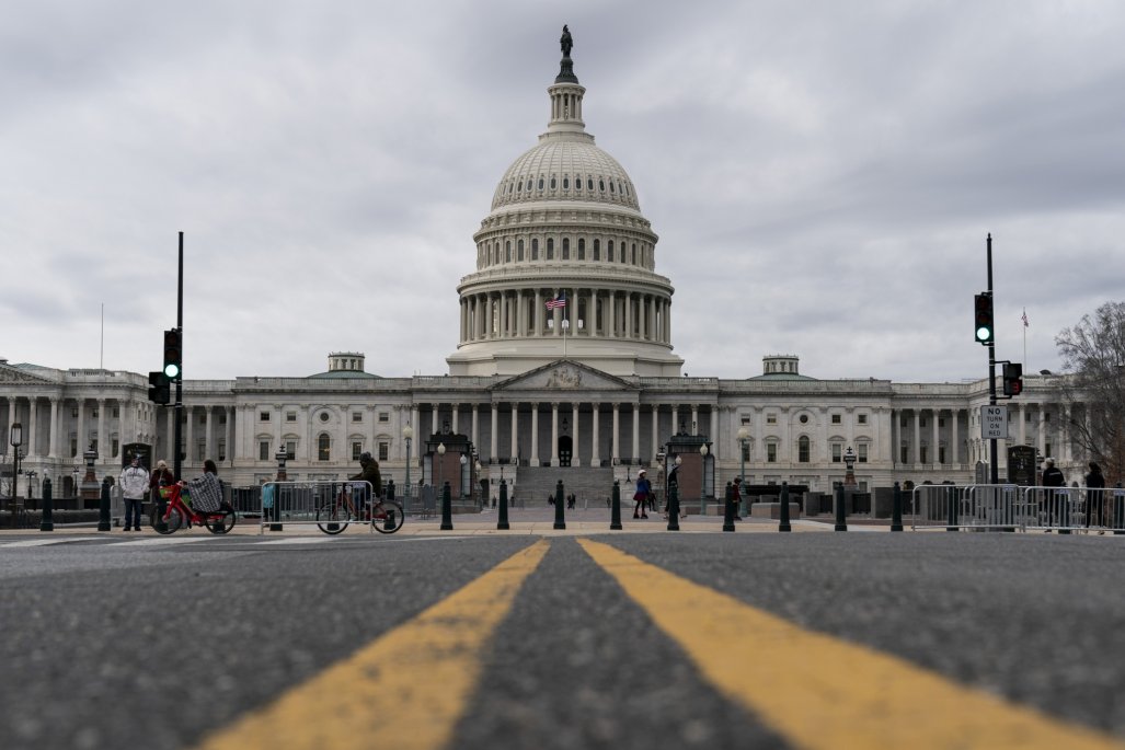 Congreso Eeuu Aprueba Un Proyecto De Ley Provisional Para Evitar El