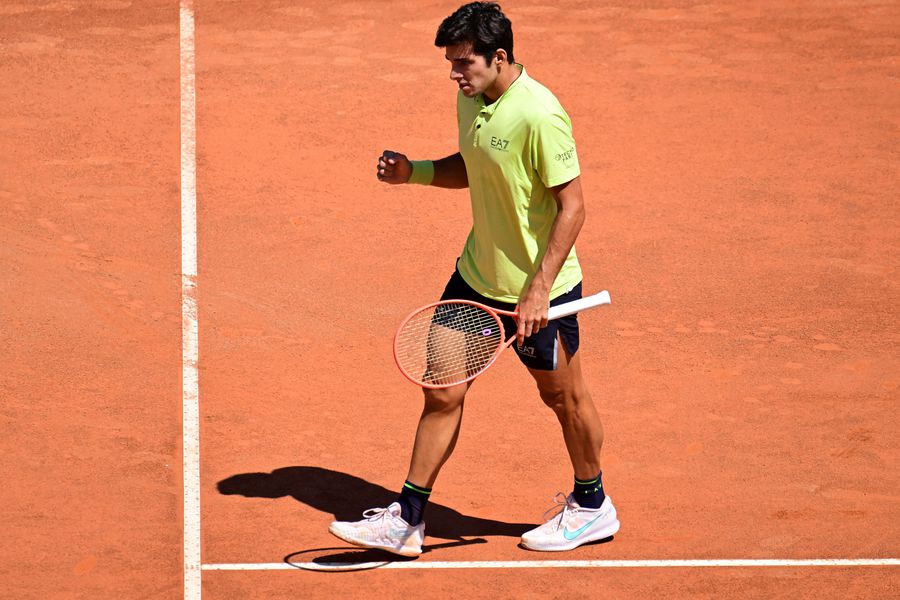 Christian Garin avanza a la segunda ronda de Roland Garros tras un intenso duelo contra Tommy Paul