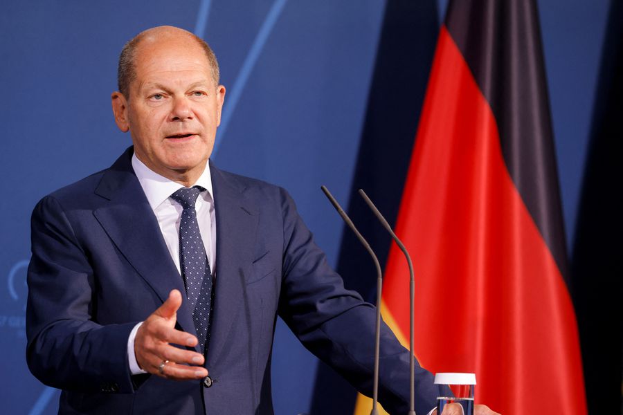 Canciller alemán rechaza críticas sobre lentitud en el suministro de armas a Ucrania