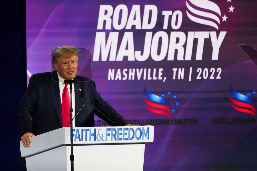 Trump critica a comisión que investiga asalto al Capitolio: “Una simple protesta que se salió de control”