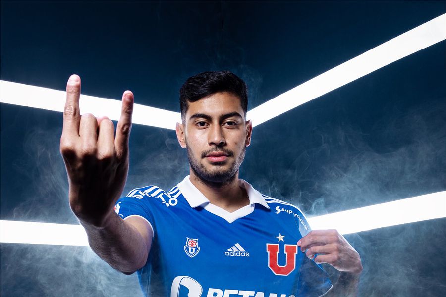 Emmanuel Ojeda, el nuevo refuerzo de la U: “El técnico me pide que juegue a dos tiempos; quiere moverla rápido dentro del campo”