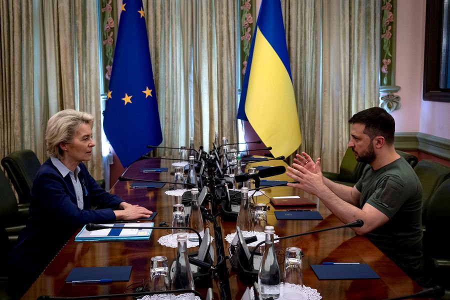 Minuto a minuto | Presidenta de la Unión Europea visita la ciudad de Kiev para abordar adhesión de Ucrania a la UE