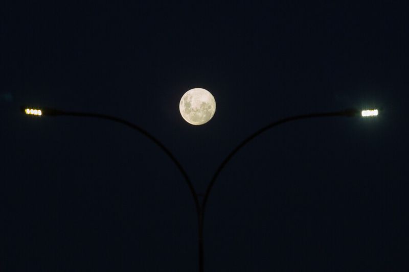 super luna rosa