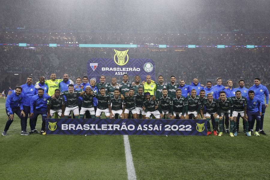 Un chileno festeja en Brasil: el Palmeiras de Benjamín Kuscevic es el campeón del Brasileirao