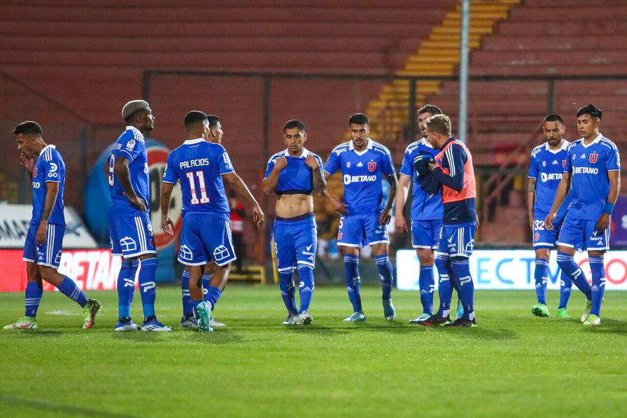 Universidad de Chile: los errores que marcaron otro año para el olvido