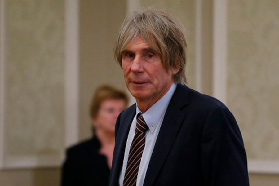 Falabella y la FNE llegan a acuerdo por caso interlocking: Hernán Büchi dejará el directorio