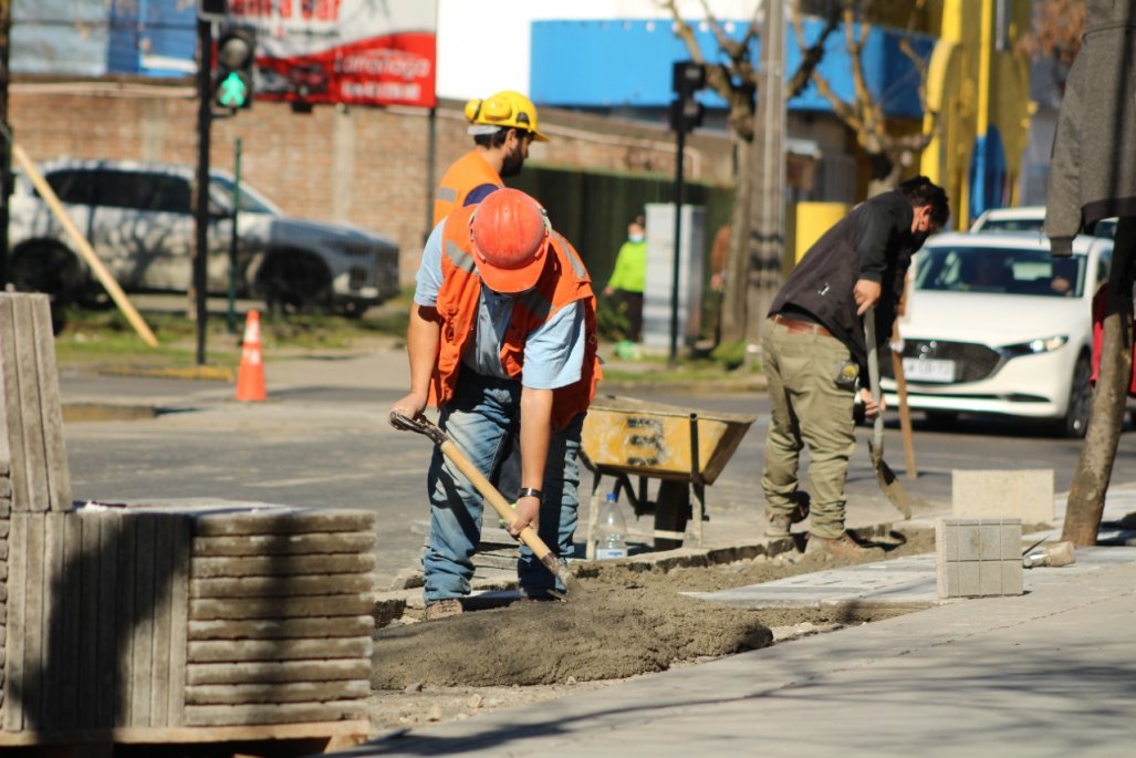 Desempleo alcanza a 8% en trimestre agosto-octubre de 2022