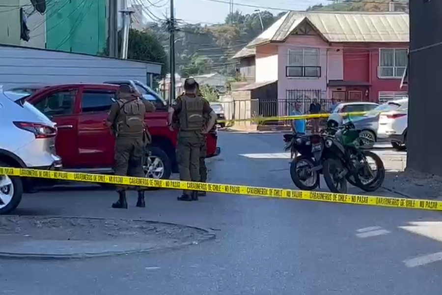 Detienen a menor por robo a vehículo a pareja de ancianos en Concepción: mujer resultó con un dedo amputado