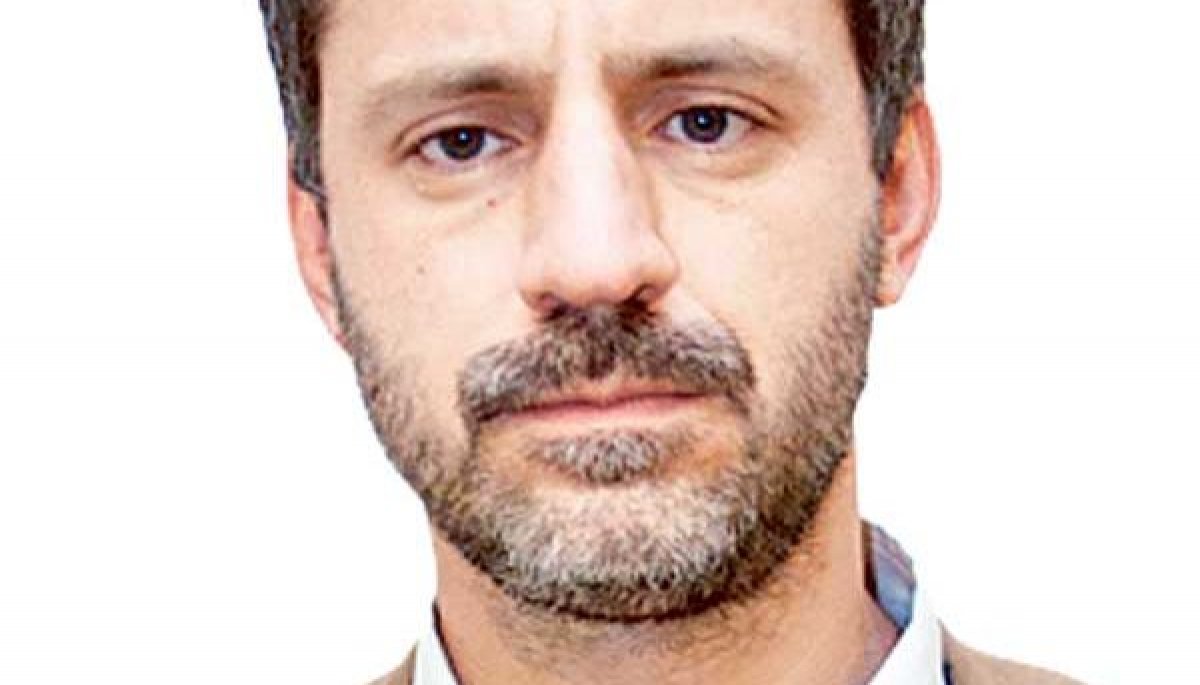 Santos en la Corte | Diario Financiero