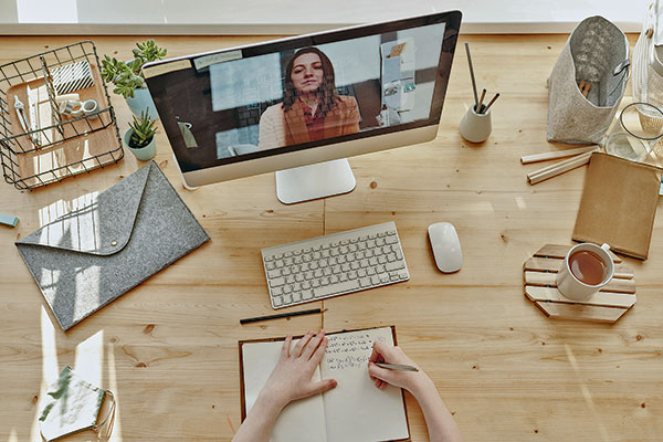 Avisos laborales online siguen a la baja: cayeron un 44,4% en diciembre