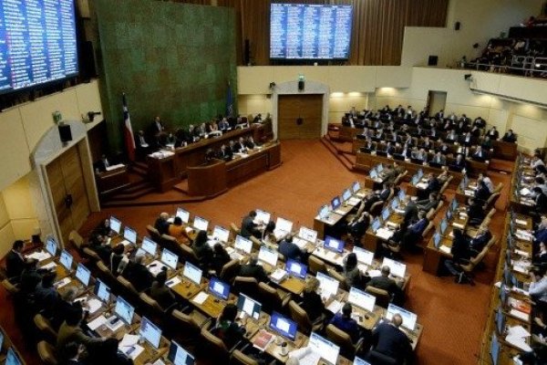 Comisión de Constitución de la Cámara despacha a Sala la reforma que habilita el proceso constituyente