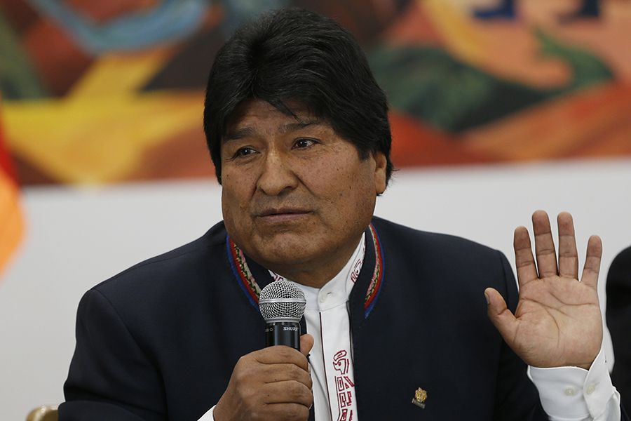 Dina Boluarte analiza prohibir ingreso de Evo Morales a Perú para evitar su intervención en la política nacional