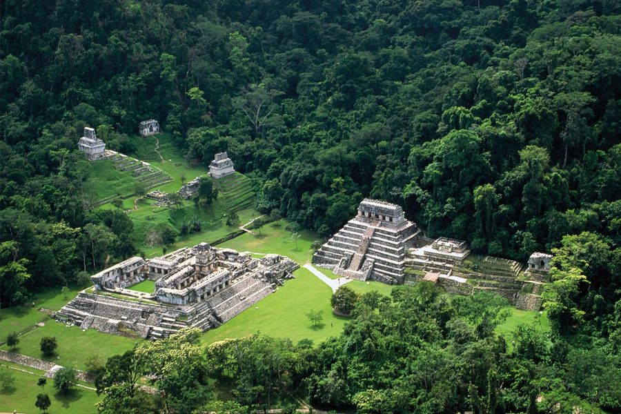 Encuentran un milenario asentamiento Maya oculto en la selva