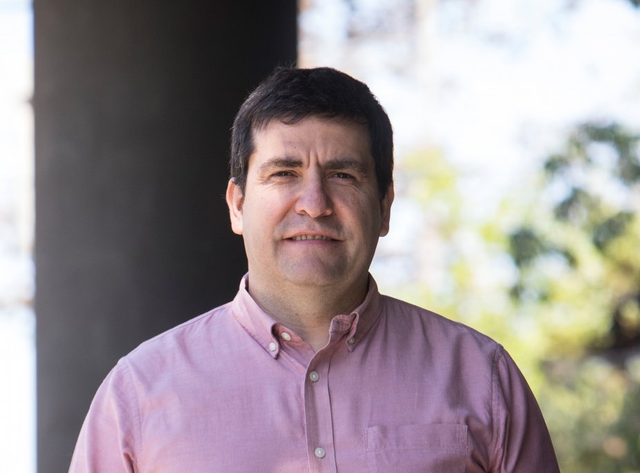 Gerente general de Microsoft Chile es reelecto como presidente de AmCham