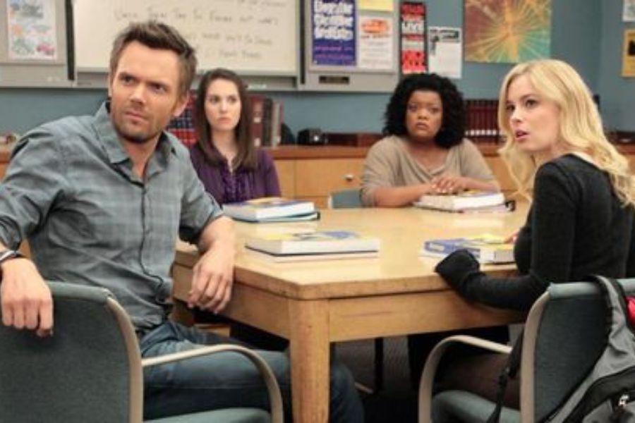 La película de Community comenzará su rodaje en junio según Joel McHale