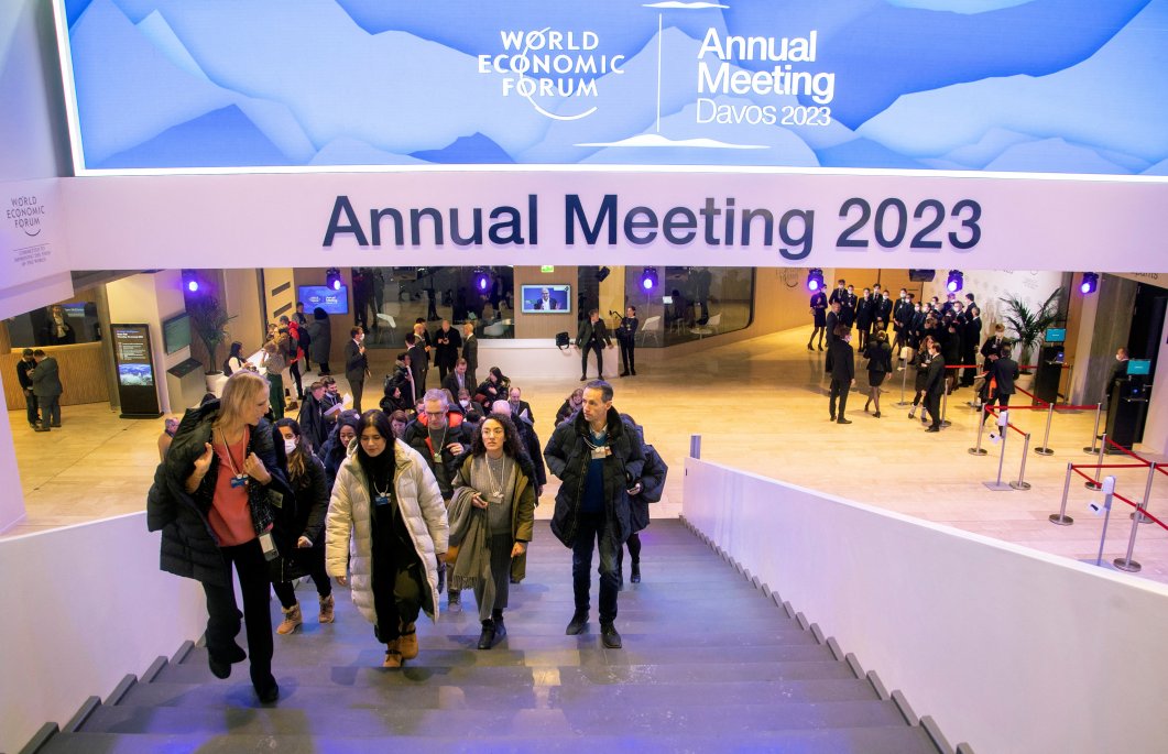 La perspectiva de una recesión lidera la preocupación de los líderes al inicio de la cumbre de Davos