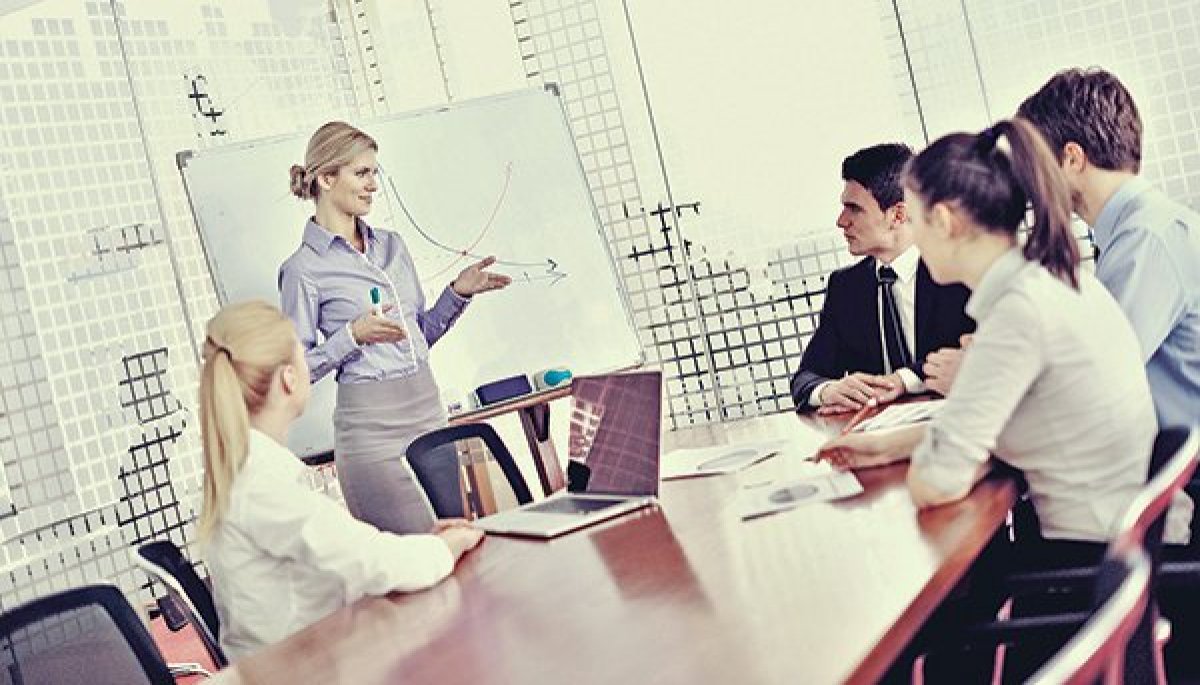 Las observaciones de la CMF y la Sofofa sobre el proyecto que establece cuotas de mujeres en los directorios de empresas