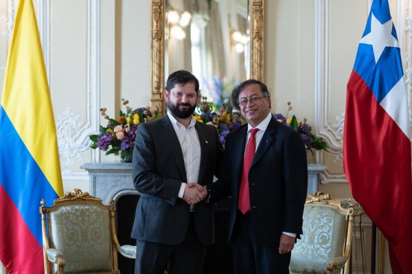 Petro viajará a Chile para fortalecer los vínculos políticos con Boric