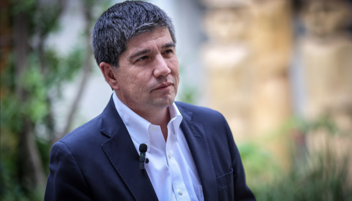 Subsecretario Monsalve choca con la oposición por infraestructura crítica