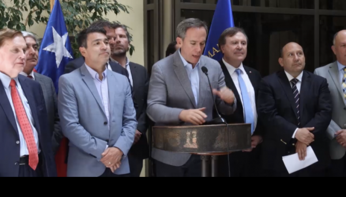 UDI anuncia acusación constitucional contra la ministra Ríos