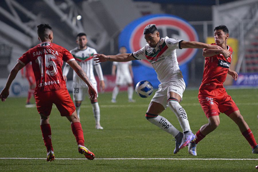 ¿La podrá cortar Palestino? La Calera acumula una sólida racha ante ante los árabes