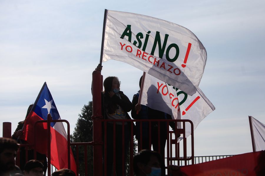 Columna de Jaime Abedrapo: El Rechazo de Chile