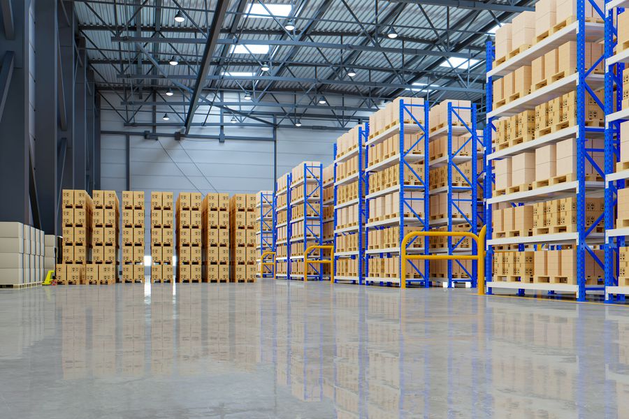 Precios de arriendo de bodegas anotaron leve caída en 2022, pero vacancia cerró en mínimos históricos