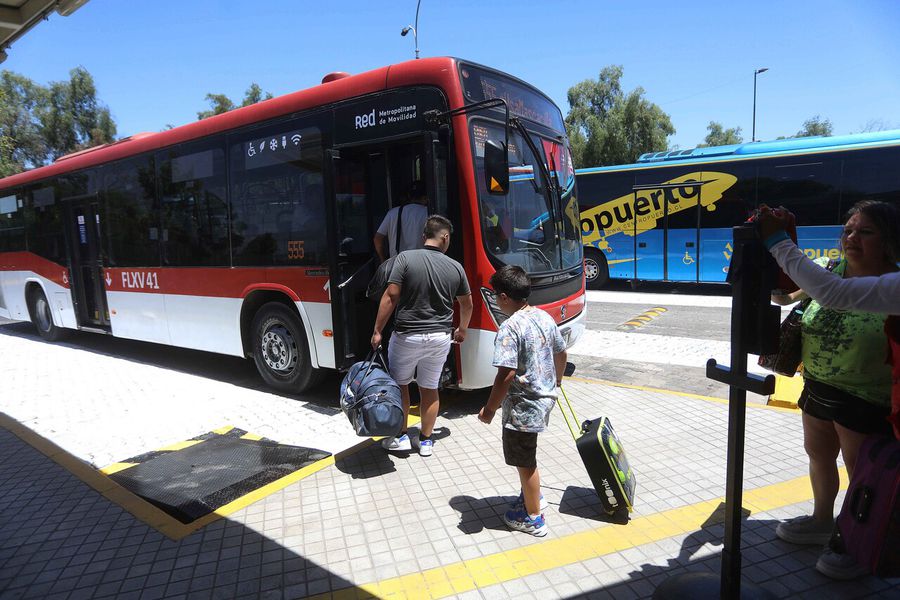 55 mil pasajeros han viajado en el bus “555″