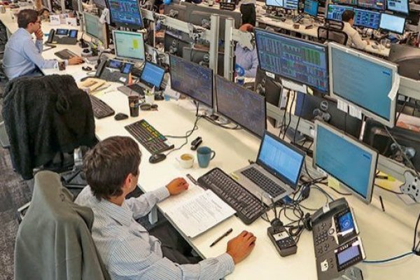 AFP aumentaron compras en renta fija y acciones internacionales en enero