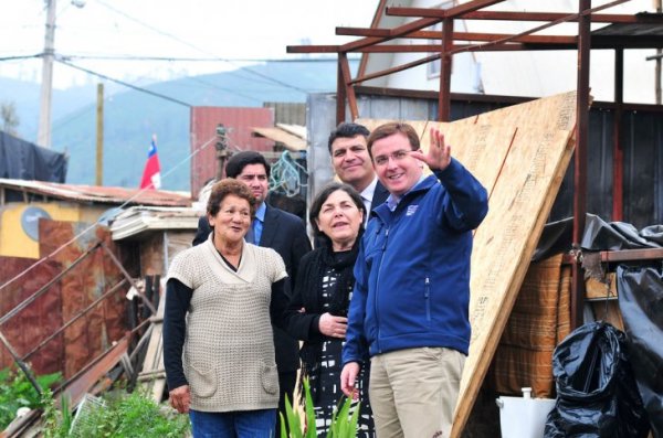 Cadem: Saball debuta en el gobierno como la mejor evaluada en emergencia por incendios