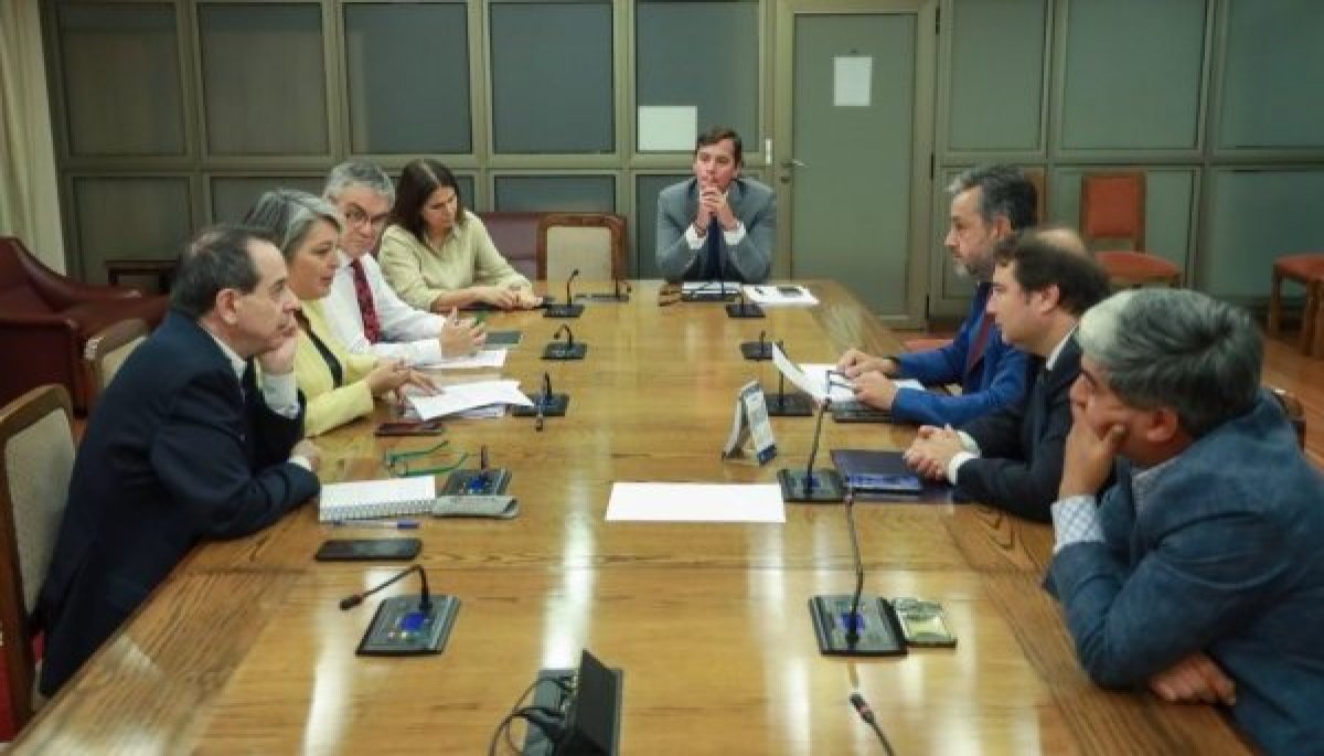 Chile Vamos prepara contrapropuesta a reforma de pensiones en paralelo a conformación de mesa técnica