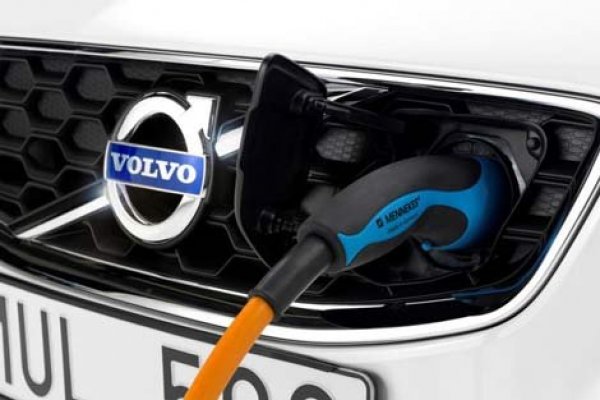 Volvo logra triplicar venta de vehículos eléctricos sin seguir a Tesla