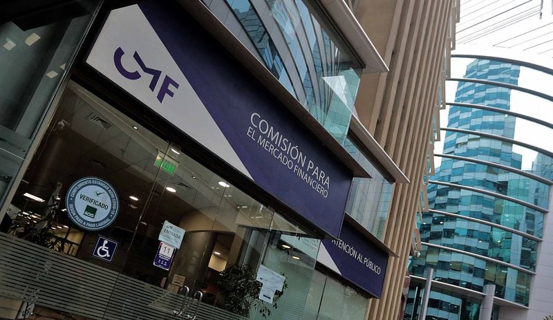 CMF sanciona a Banco Security y sus corredoras de seguros por demoras en la restitución de primas pagadas y no consumidas