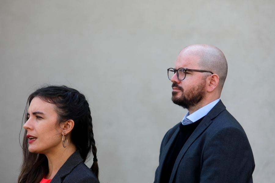 Vallejo respalda a Jackson tras arremetida judicial