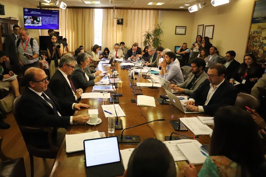 Reacciones tras la aprobación de la reforma previsional en Comisión de Trabajo