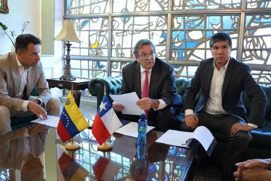 Los detalles del acuerdo de Manuel Monsalve con Venezuela por crimen organizado