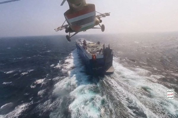 China presiona por la seguridad de la navegación en el Mar Rojo mientras crece la amenaza para su economía