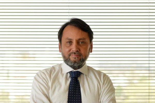 Javier Fuenzalida presidente Clínicas de Chile