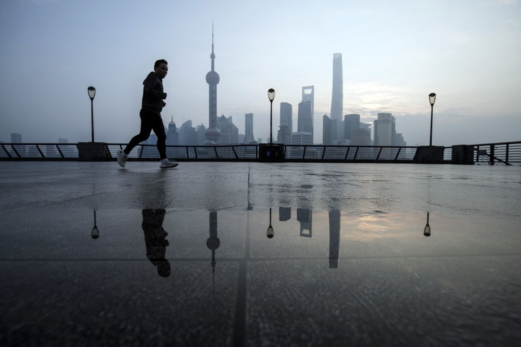 La recuperación de China será “lenta y accidentada” en 2024, advierten economistas