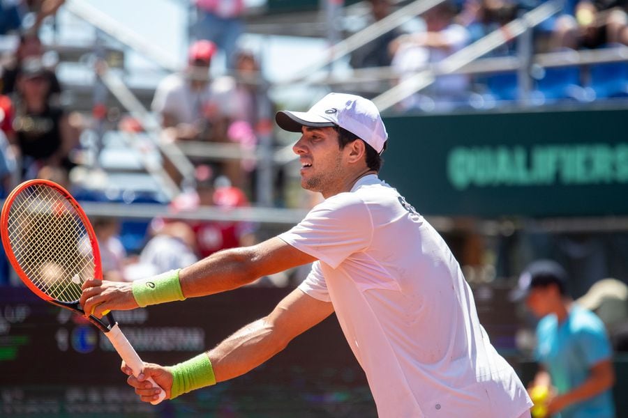 Christian Garin gana y avanza a la segunda ronda del ATP de Río de Janeiro