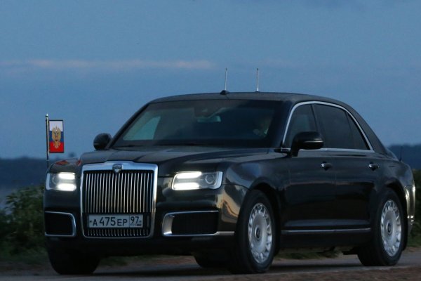 En medio de crisis, Putin regala una limusina al líder norcoreano Kim Jong Un, un amante de ese tipo de autos de lujo