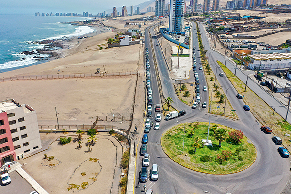 ¿Quieres trabajar fuera de Santiago? Aquí la foto de 25 head hunters a la realidad laboral en regiones