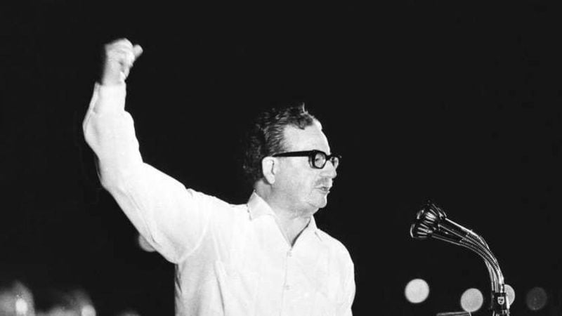 _salvador_allende_2_324b7700