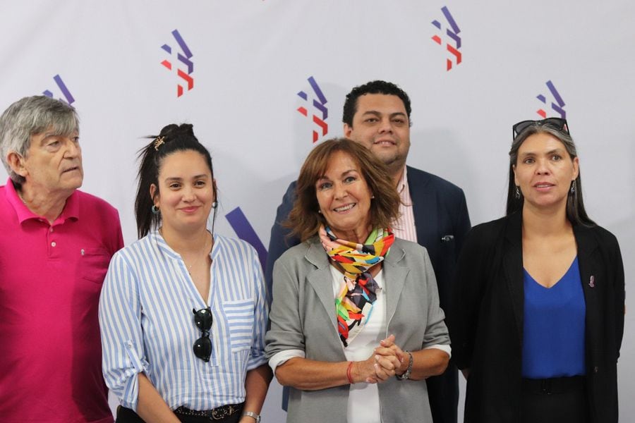 Oficialismo acuerda comunas con candidato único y abre disputa en zonas de postulantes que buscan la reelección