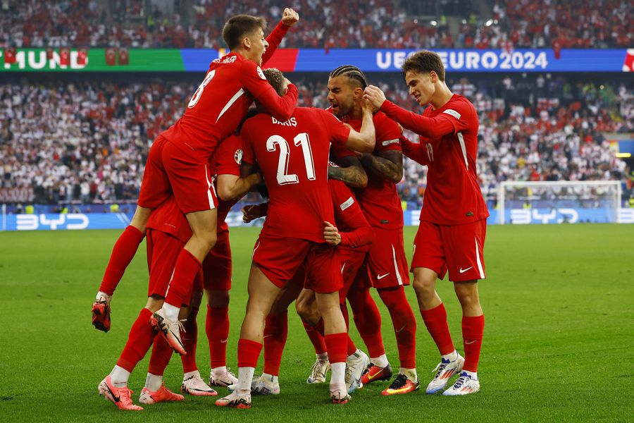 Turquía cumple con su favoritismo y vence a Georgia