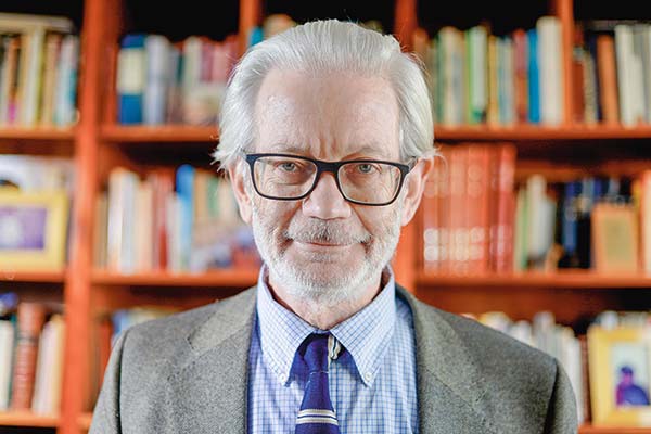 Juan Andrés Fontaine y tarifas eléctricas