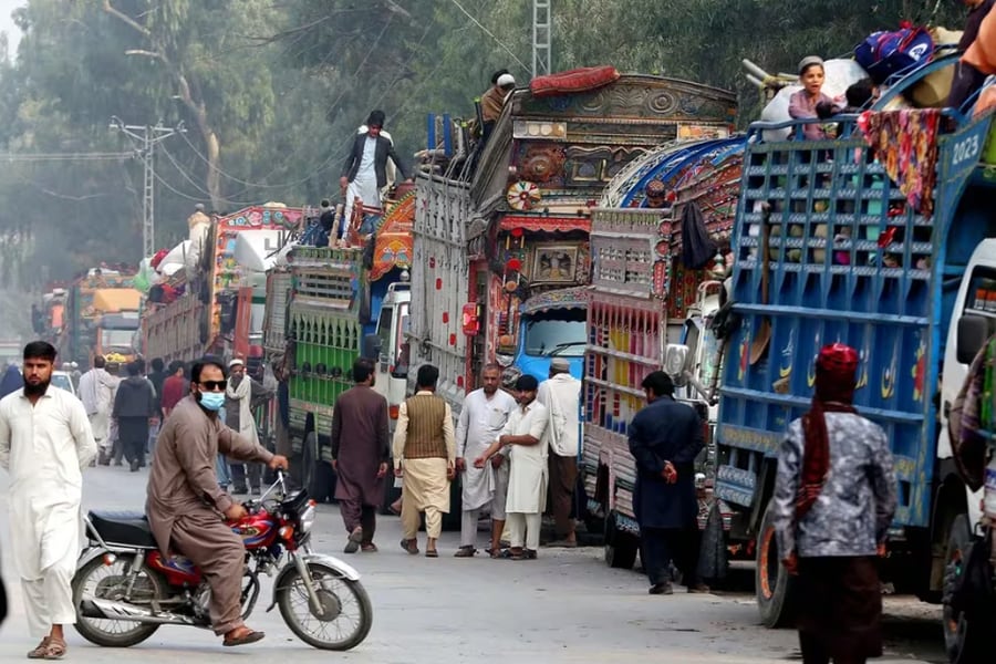 Al menos 23 detenidos por el linchamiento y muerte de un hombre acusado de quemar un Corán en Pakistán