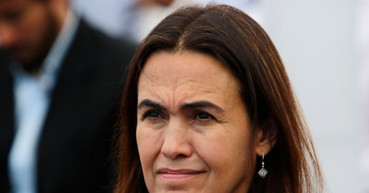 Vitacura: Merino evalúa querella contra exfiscal Guerra