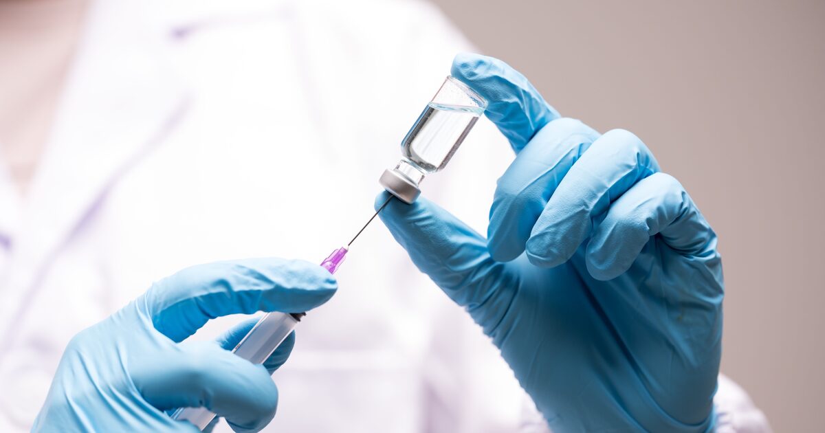 Cómo son las vacunas que podrían prevenir el cáncer