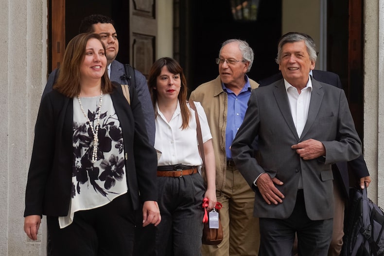 PRESIDENTES DE PARTIDOS OFICIALISTAS